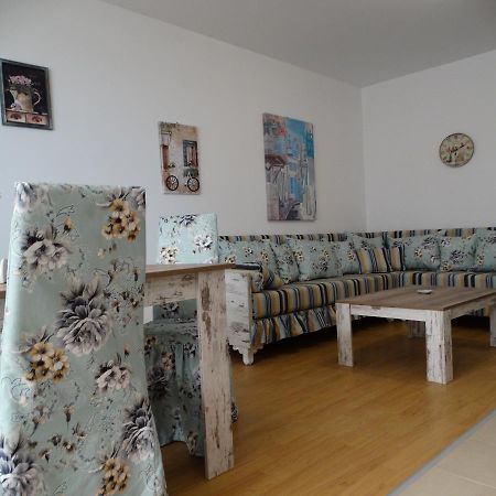 Ferienwohnung Lora Boutique Pomorie Exterior foto