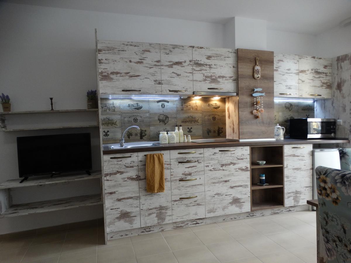 Ferienwohnung Lora Boutique Pomorie Exterior foto