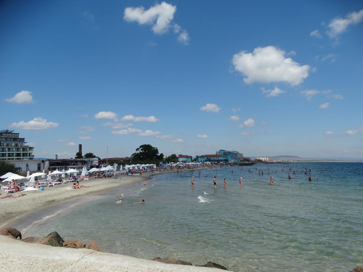 Ferienwohnung Lora Boutique Pomorie Exterior foto